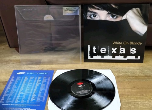Texas white blonde vinyl - on,